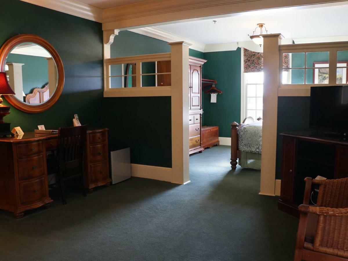 Saint Brendan'S Inn Green Bay Oda fotoğraf