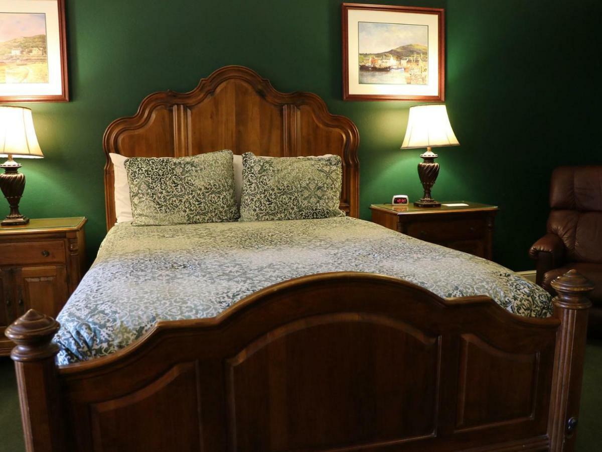 Saint Brendan'S Inn Green Bay Oda fotoğraf