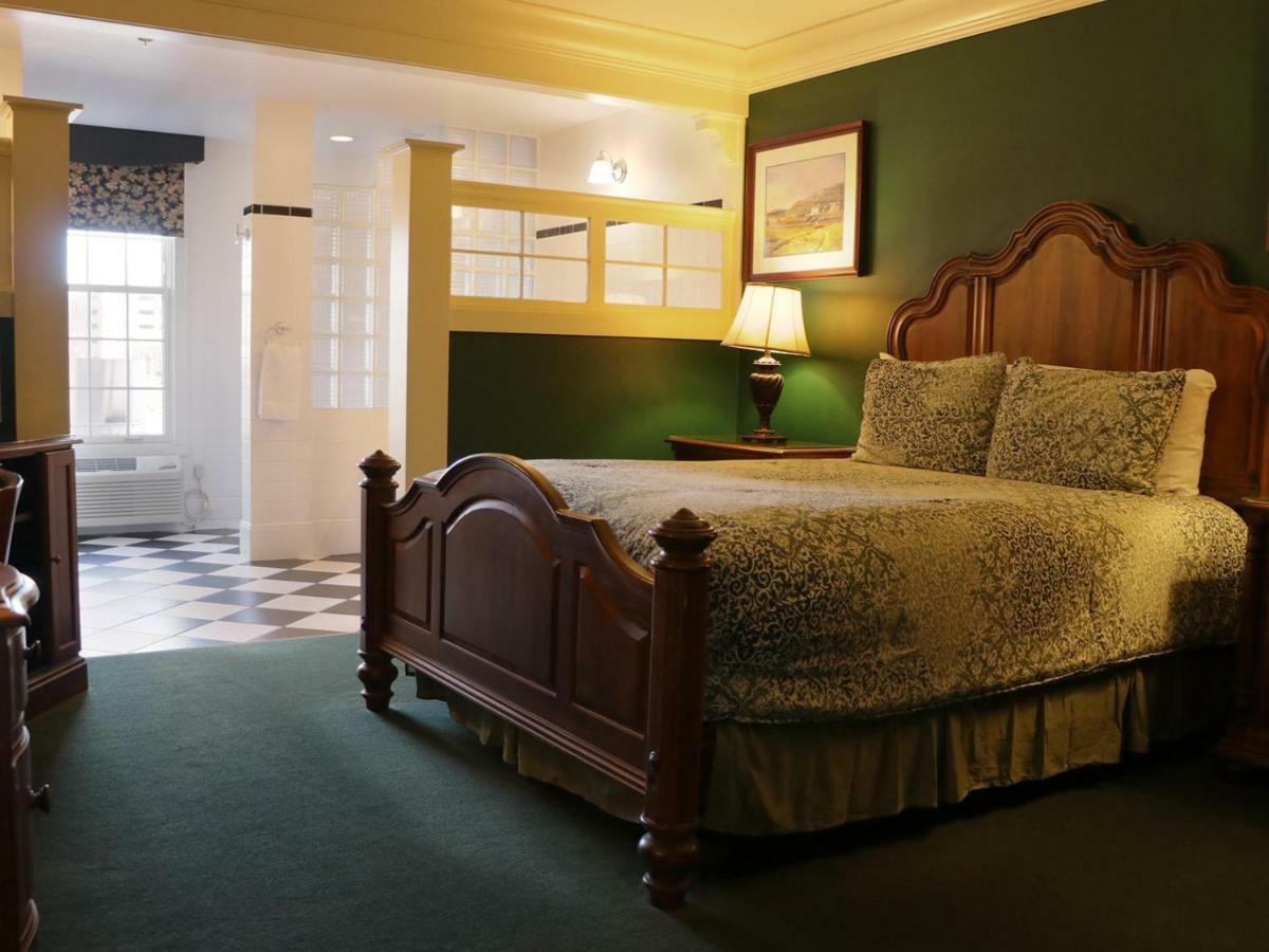 Saint Brendan'S Inn Green Bay Oda fotoğraf